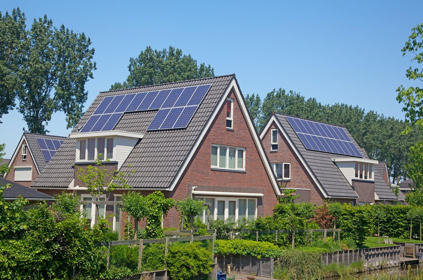 Residential Solar Solutions image
