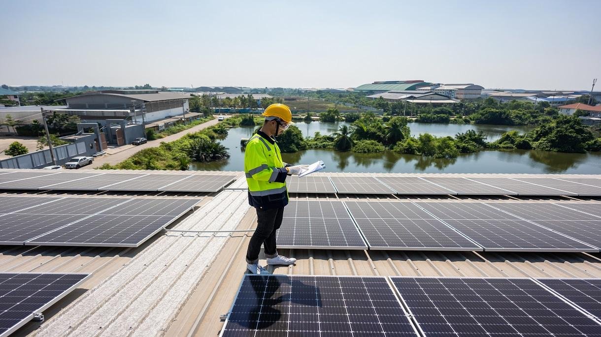 Turnkey solar solutions image